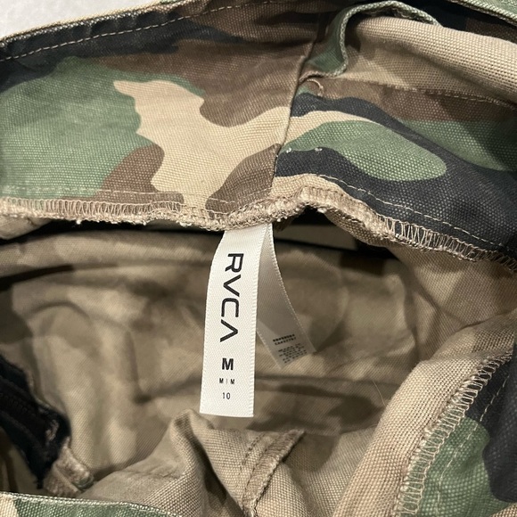 [M/10]RVCA Green and Brown Camouflage Ankle Cropped Jumpsuit Overall - Picture 8 of 12